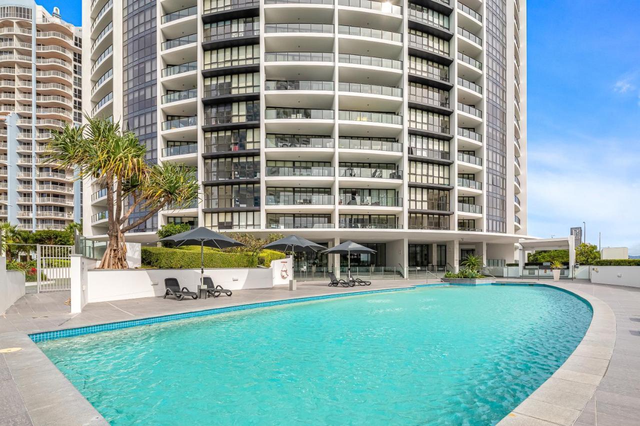 Sierra Grand Broadbeach - Self Contained & Privately Managed Apartments ゴールドコースト エクステリア 写真